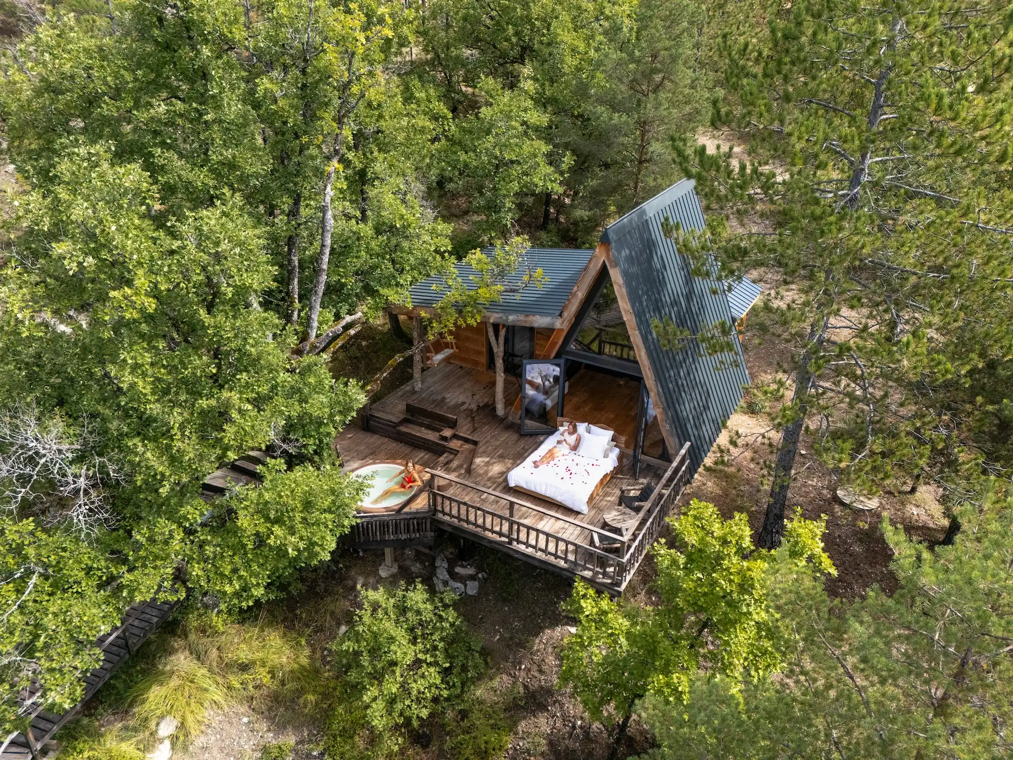 Cabane Arole, cabane à Serres