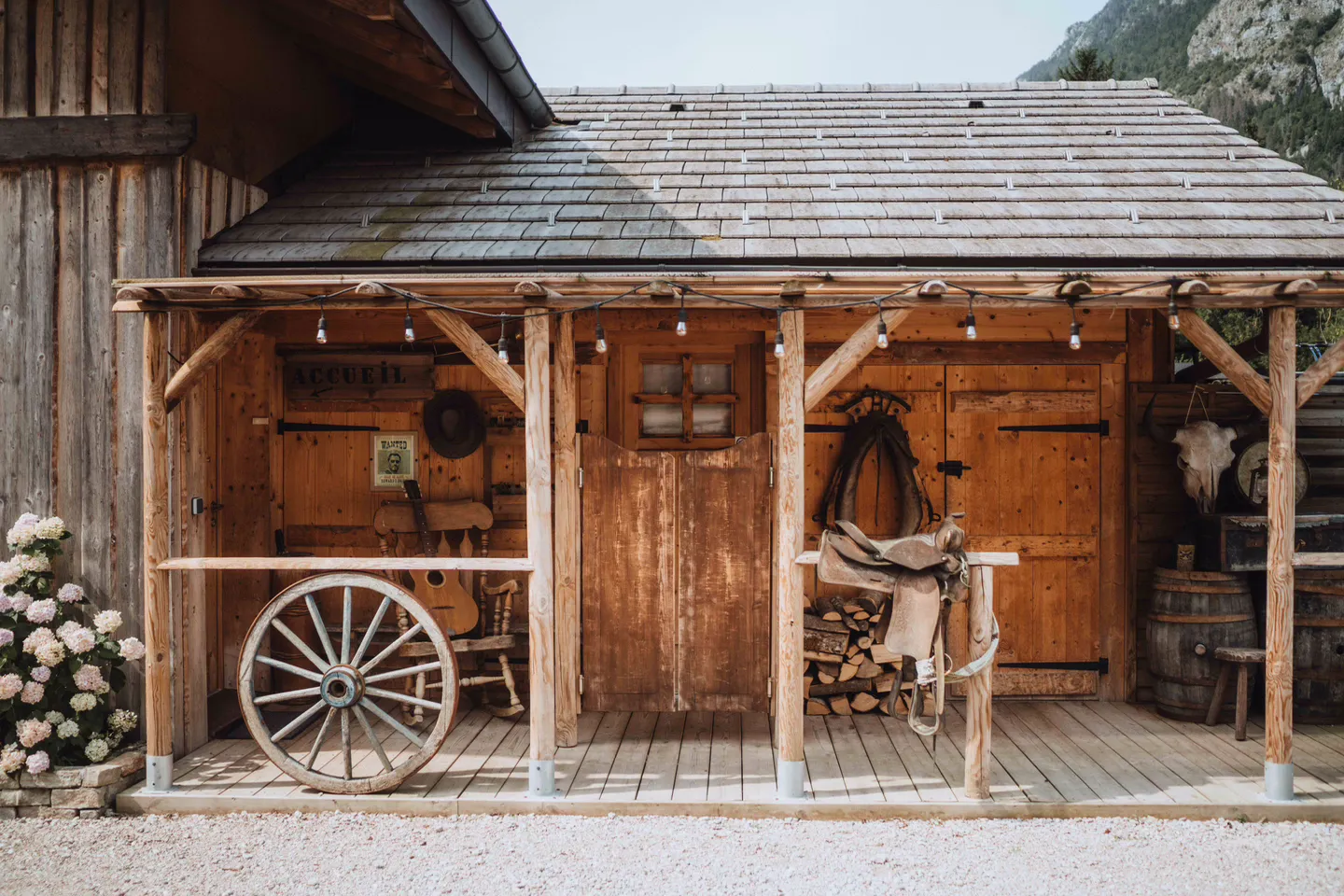 Le Chalet Saloon, cabane à Le Biot