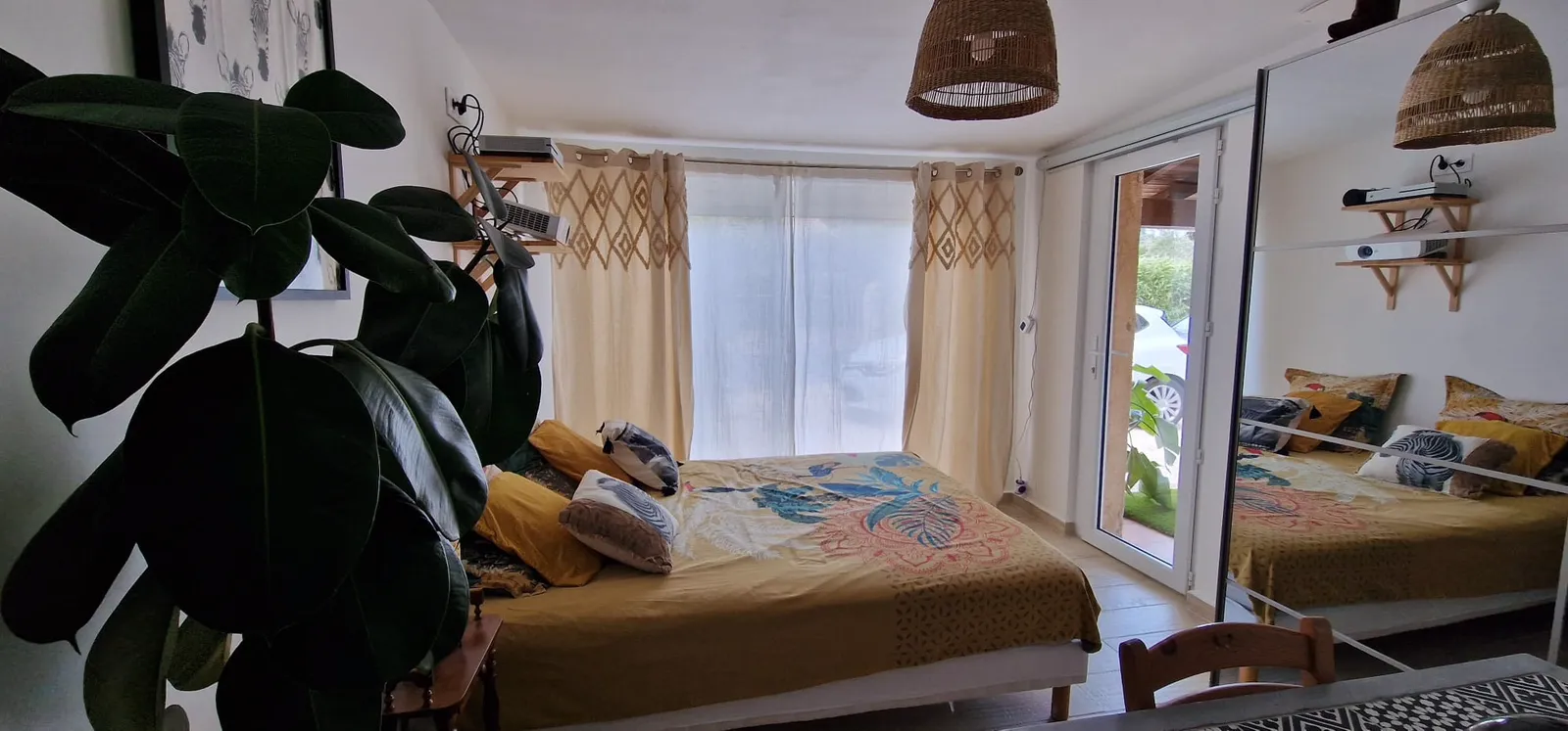 Carpe Diem, suite avec spa à Le Cannet-des-Maures