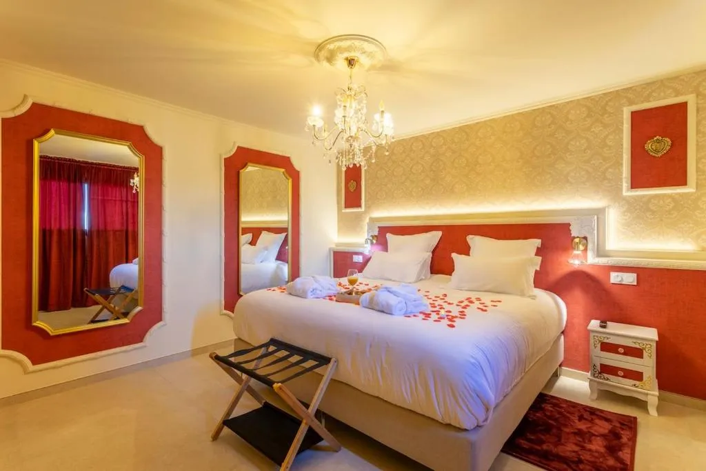 Suite Diamant, love room à Gémenos