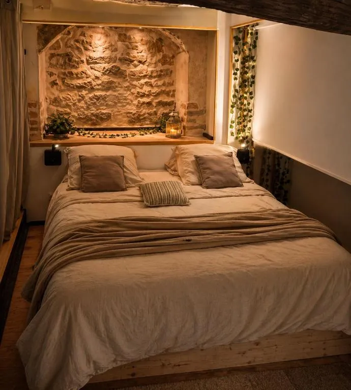 Suite Spa et Piscine Privée à Coligny, photo 2