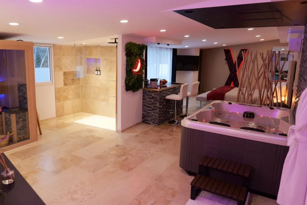 Loveroom des Arcades, love room à La Penne-sur-Huveaune