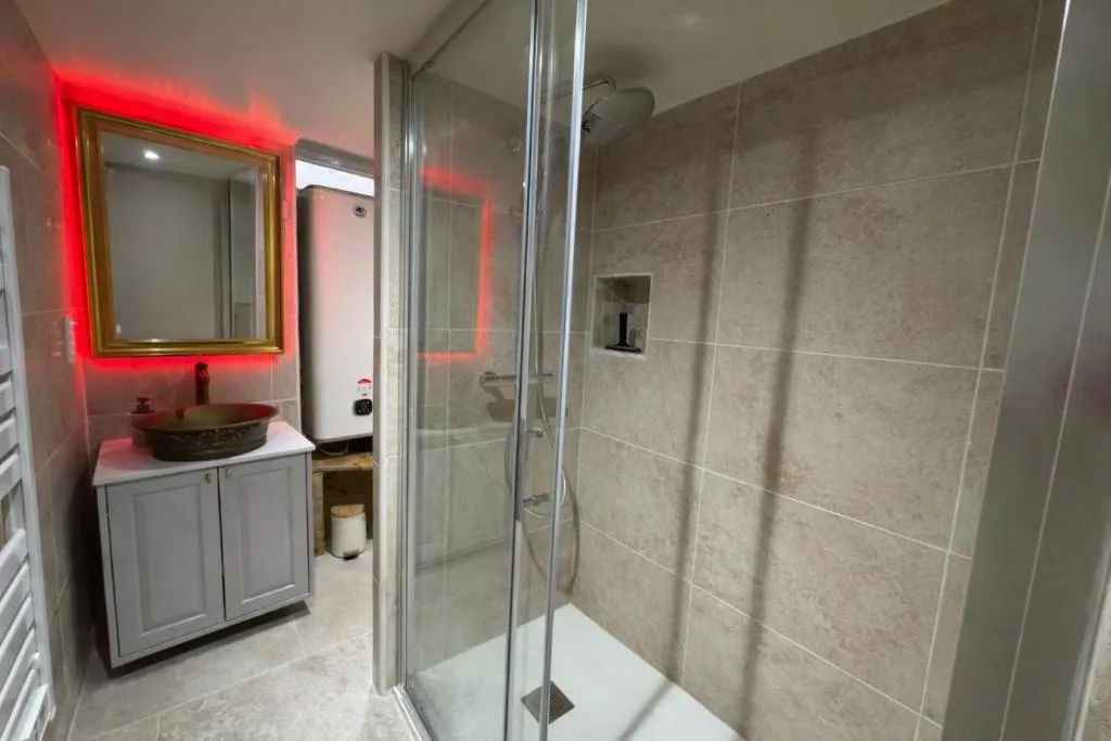 Suite Médiévale à Cusset, photo 7