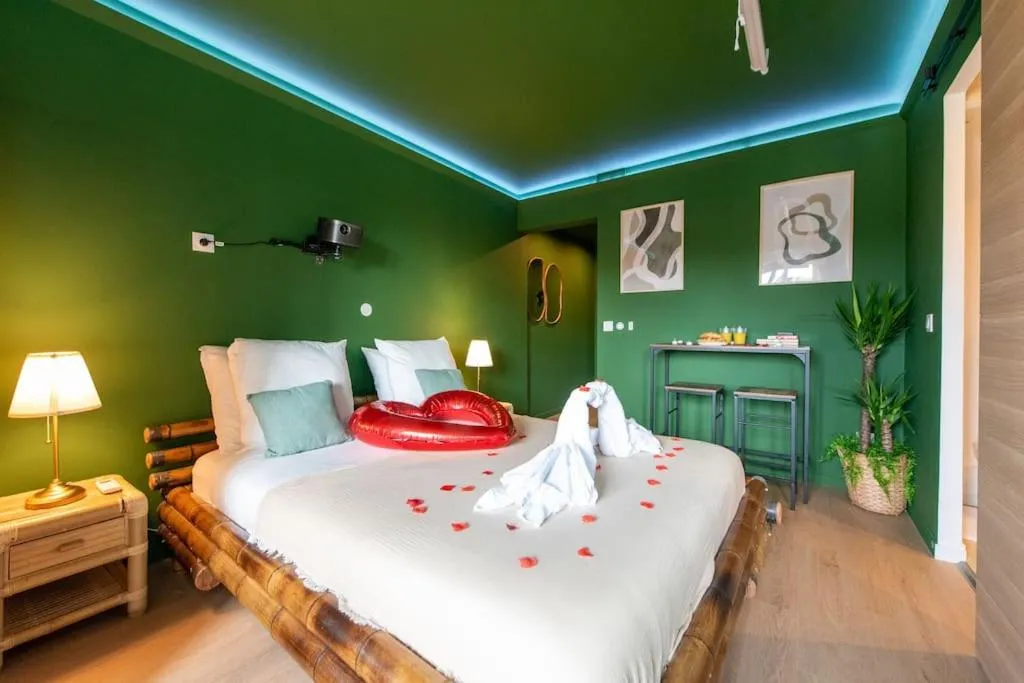 Appartement The Jungle, suite avec spa à Cannes