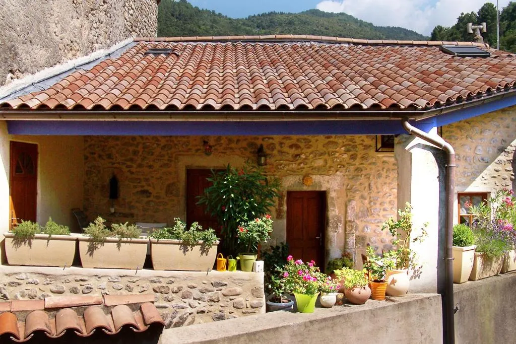 Gîte Le Galta, suite avec spa à Saint-Fortunat-sur-Eyrieux