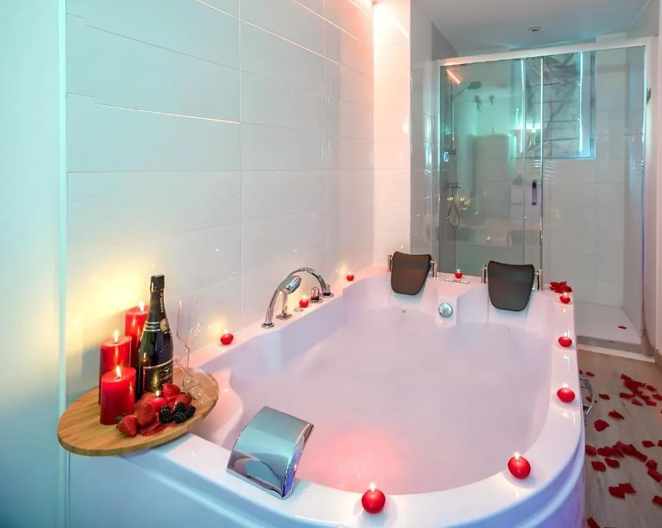 Balnéo zen de Troyes, suite avec spa à Troyes