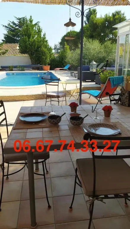 Gîte jacuzzi à Graveson, photo 4