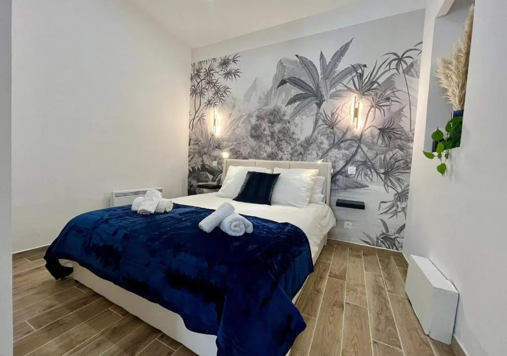 Suite balnéo Sainte-Thérèse à Marseille, photo 2