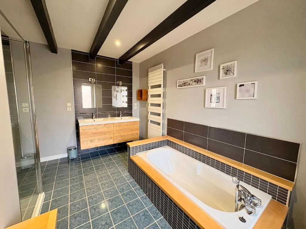 Ferme rénovée spa et sauna à La Celle-sous-Gouzon, photo 3