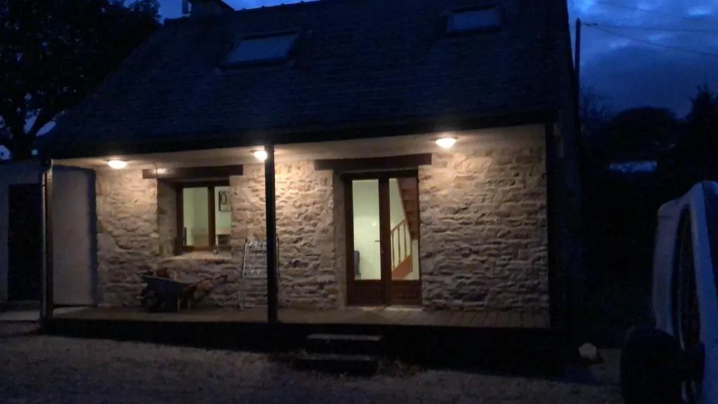 La Petite Maison, suite avec spa à Lannéanou