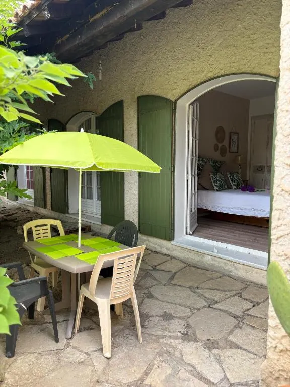 Chambre Bohème Chic à Liouc, photo 4