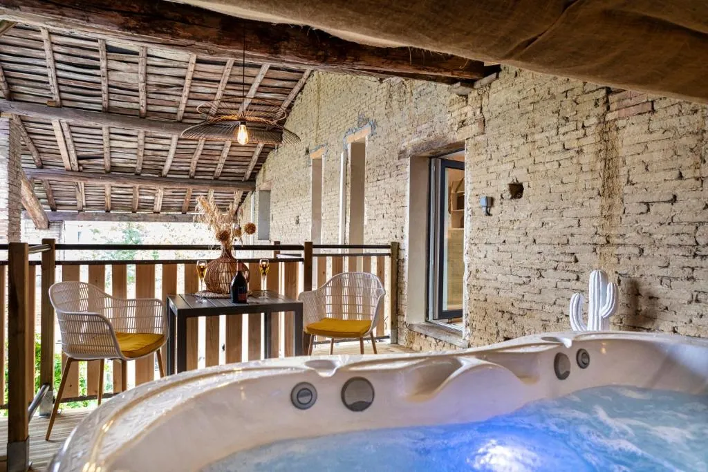 Suite de l'Oliveraie à Castelnau-d'Estrétefonds, photo 3