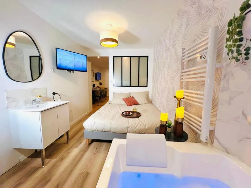 Le Jacuzzi des Chartrons à Bordeaux, photo 2