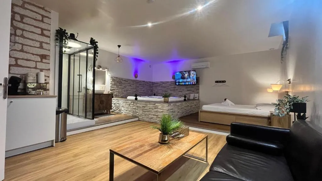 Suite La Serenità à Saint-Georges-d'Orques, photo 2
