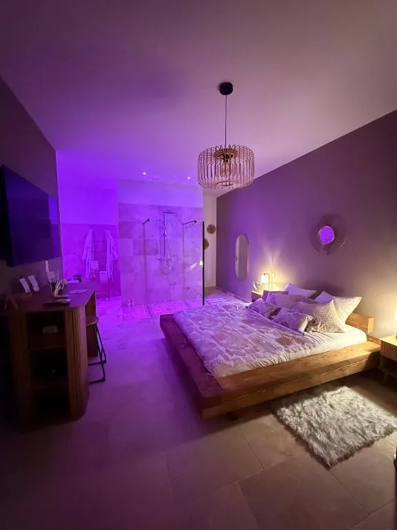 Secret Love Room à Bezouce, photo 2