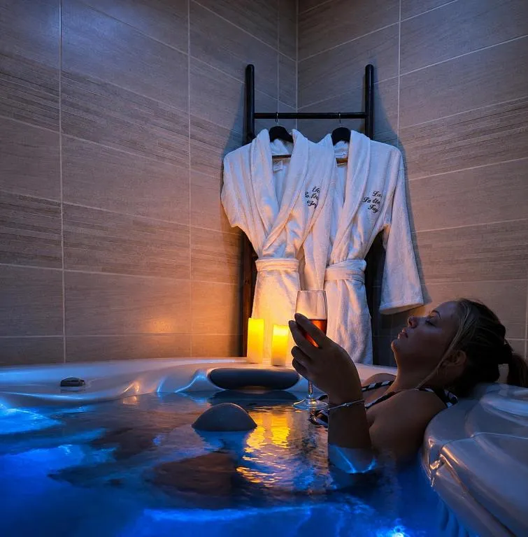 La Villa des Anis, suite avec spa à Le Vigan-en-Quercy