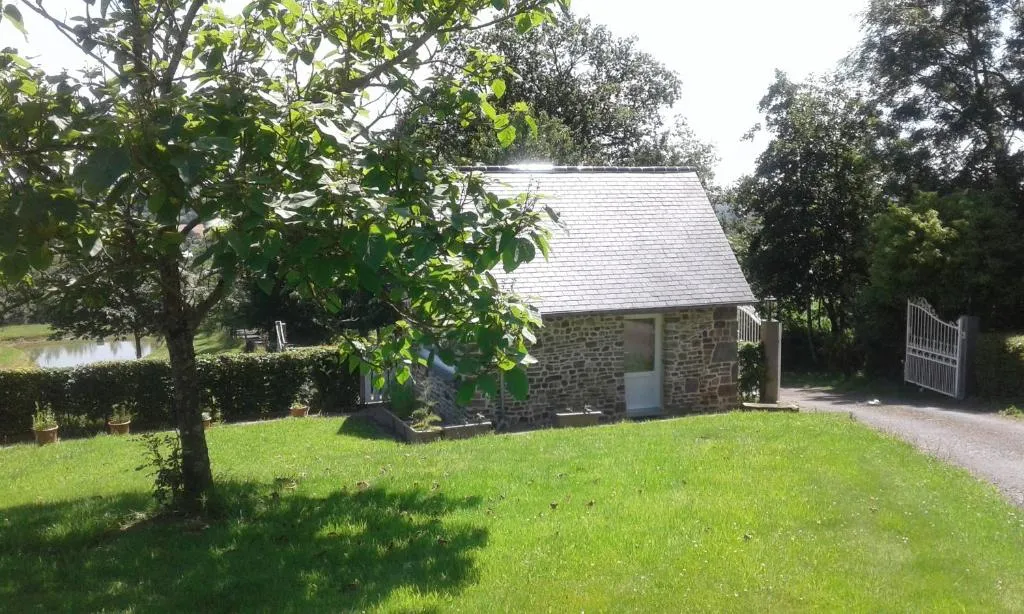 Le Gîte nature de la Jugannière, suite avec spa à Montabot