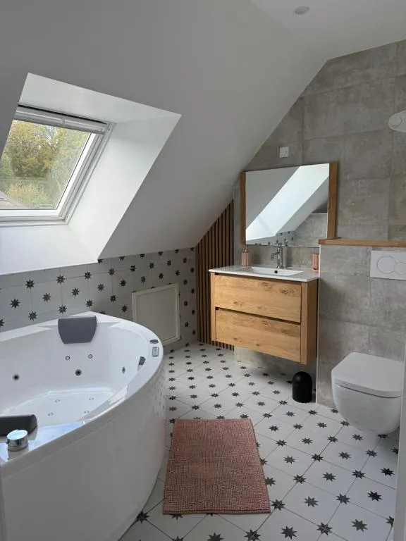 Maison Ty de Rochefort, suite avec spa à Rochefort-en-Terre
