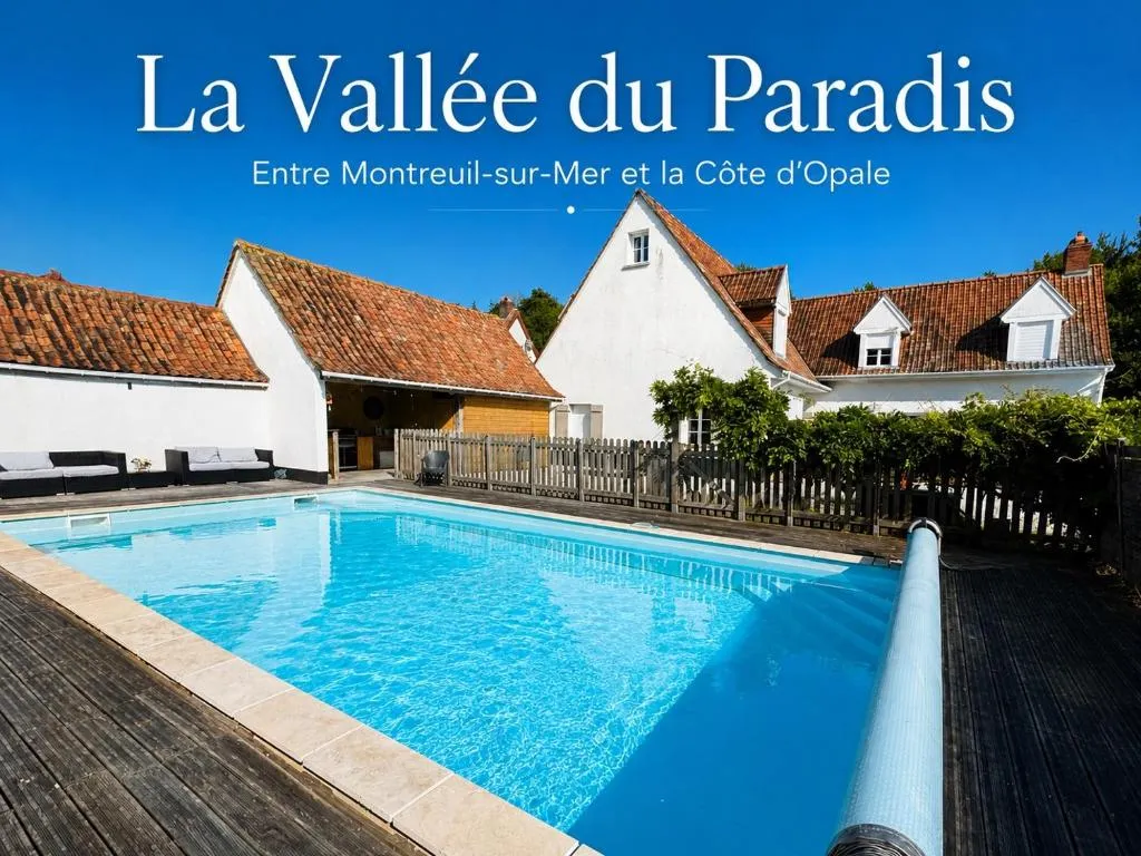 La Vallée du Paradis, suite avec spa à Alette