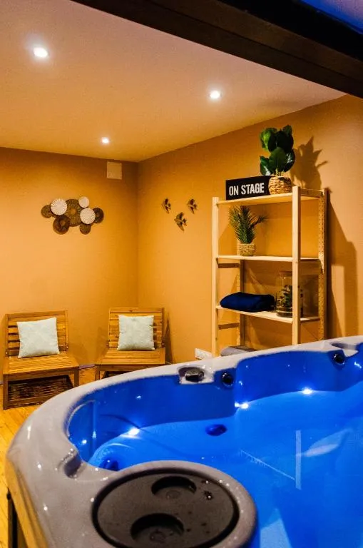 Gîte Spa de la Hardt, suite avec spa à Hirtzfelden