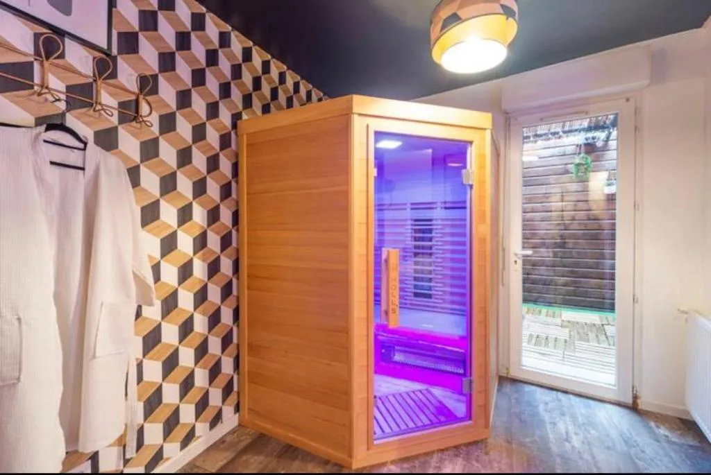 Le 8 Suite Spa à Mâcon, photo 3