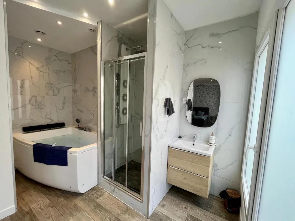 Appartement Balnéo Saint-Gervais à Rouen, photo 3