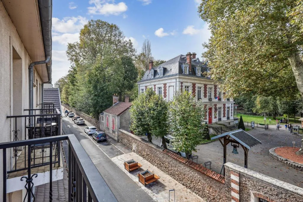 Studio du Parc Soubiran à Dammarie-les-Lys, photo 6