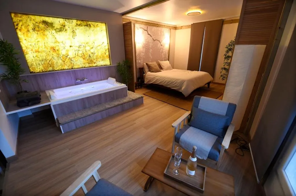 Suite Le Lotus à Conflans-Sainte-Honorine, photo 2