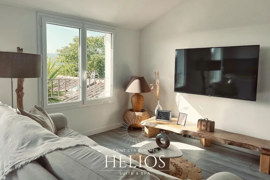Helios Suite à Saint-Cyr-sur-Mer, photo 4