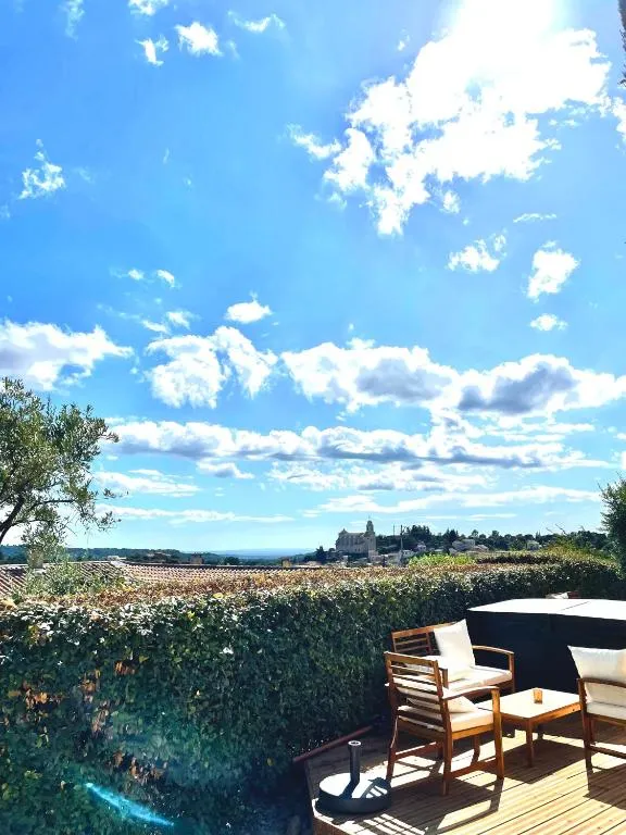 Chambre jacuzzi du Ventoux, suite avec spa à Bédoin