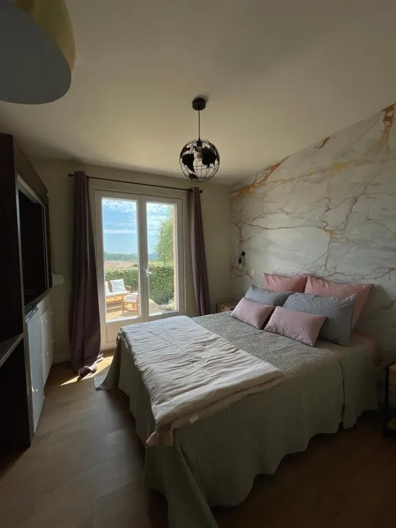 Chambre jacuzzi du Ventoux à Bédoin, photo 2