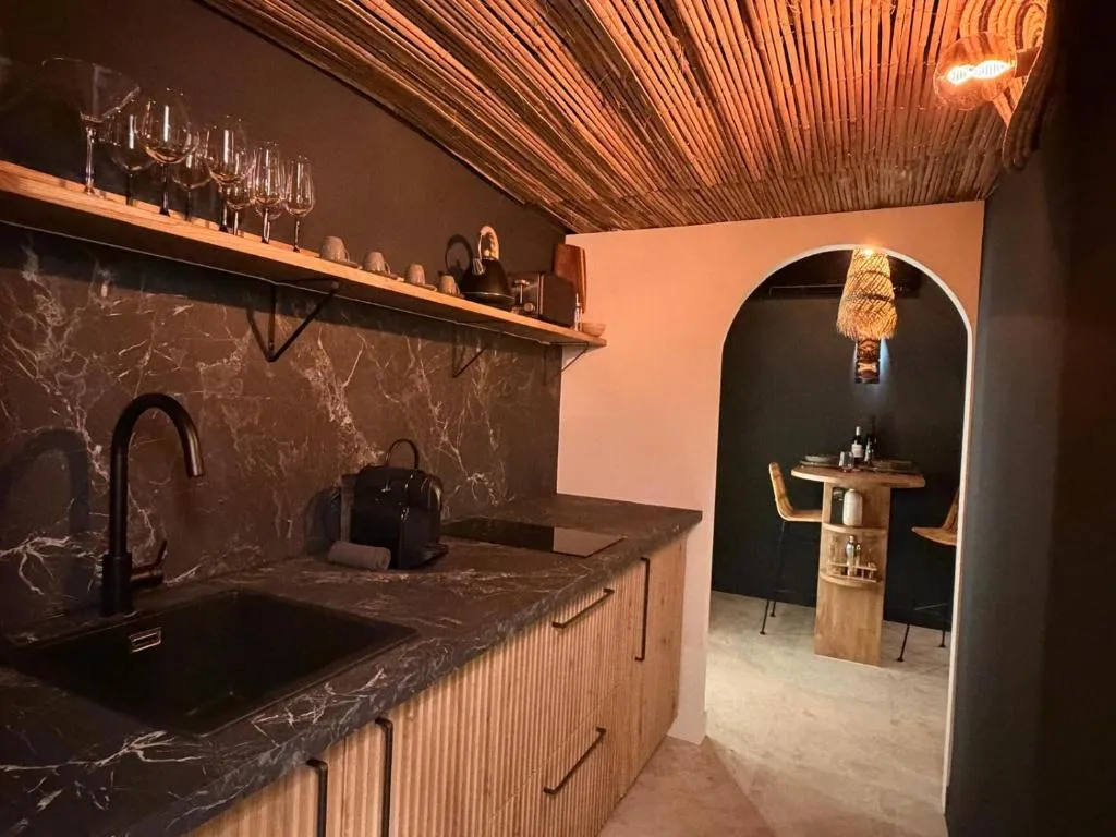 Oasis Suite à Orange, photo 3