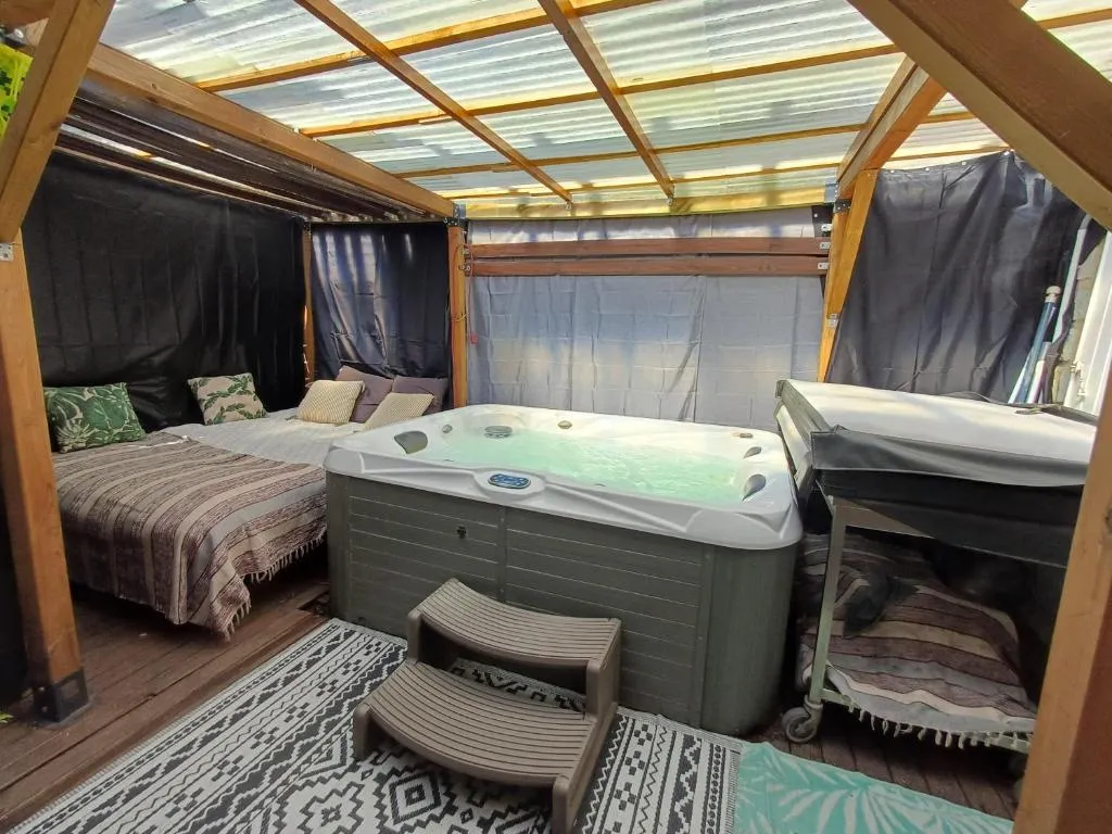 Appartement jacuzzi d'Orange à Orange, photo 7