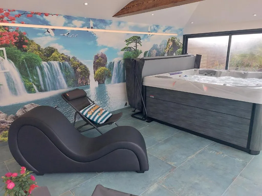 Ô Sens, suite avec spa à Challans