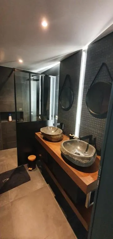 Appartement jacuzzi du Cresson à Gérardmer, photo 3