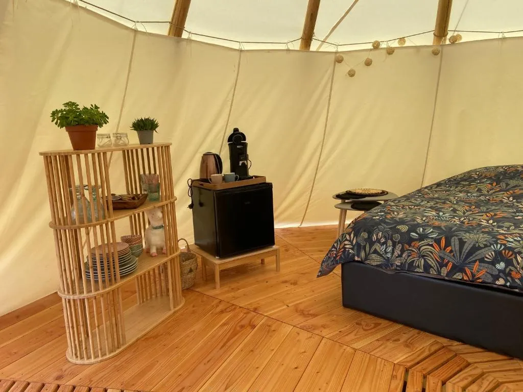 Tipi de Médonville à Médonville, photo 6