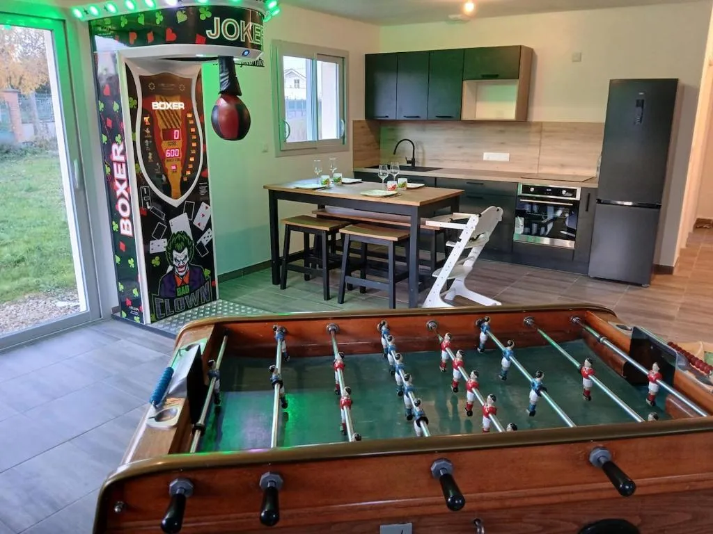 Maison jeux et jacuzzi à Soulosse-sous-Saint-Élophe, photo 6