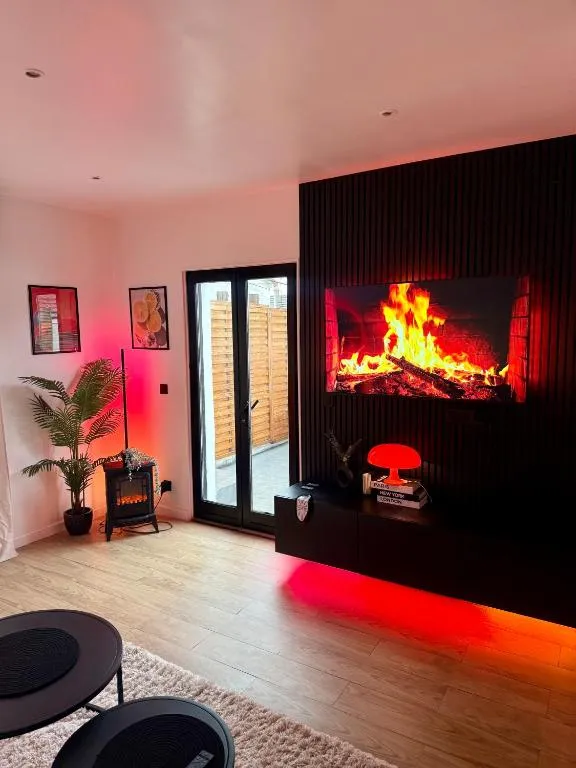 L'Appartement Bulle de Drancy, suite avec spa à Drancy