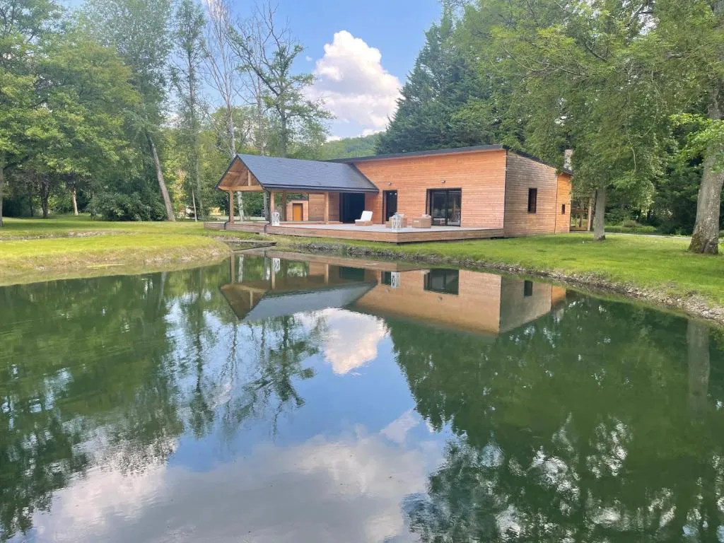 La Suite Spa de Nage, suite avec spa à Montreuil-sur-Epte
