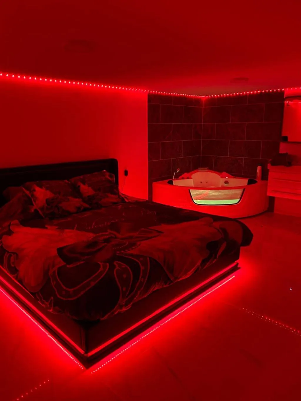 La Love Room de Camaret, love room à Camaret-sur-Aigues