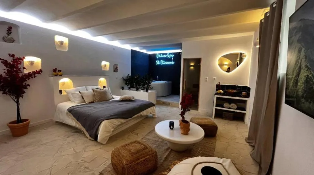 Le Charme de la Grèce, love room à Saint-Étienne