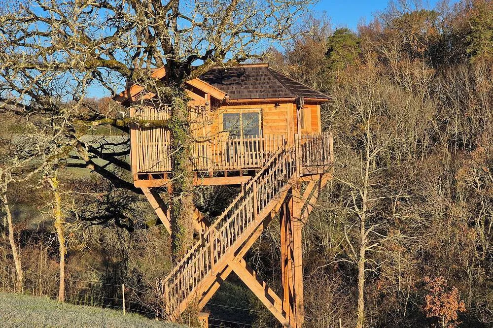 La Cabane Spa du Périgord Noir, cabane à Saint-Geniès