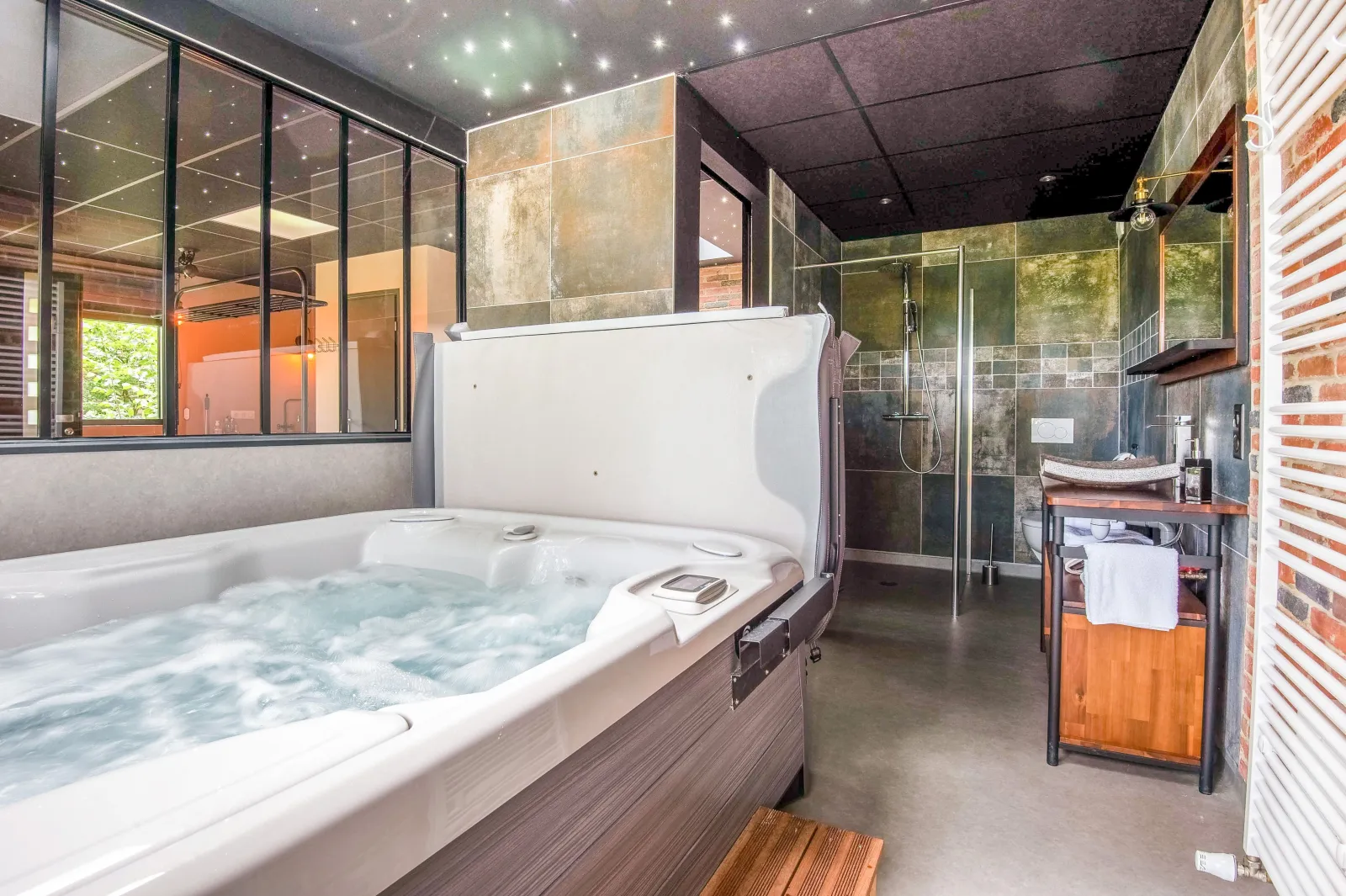 Cottage Spa Atria, hébergement insolite à Ville-sur-Illon