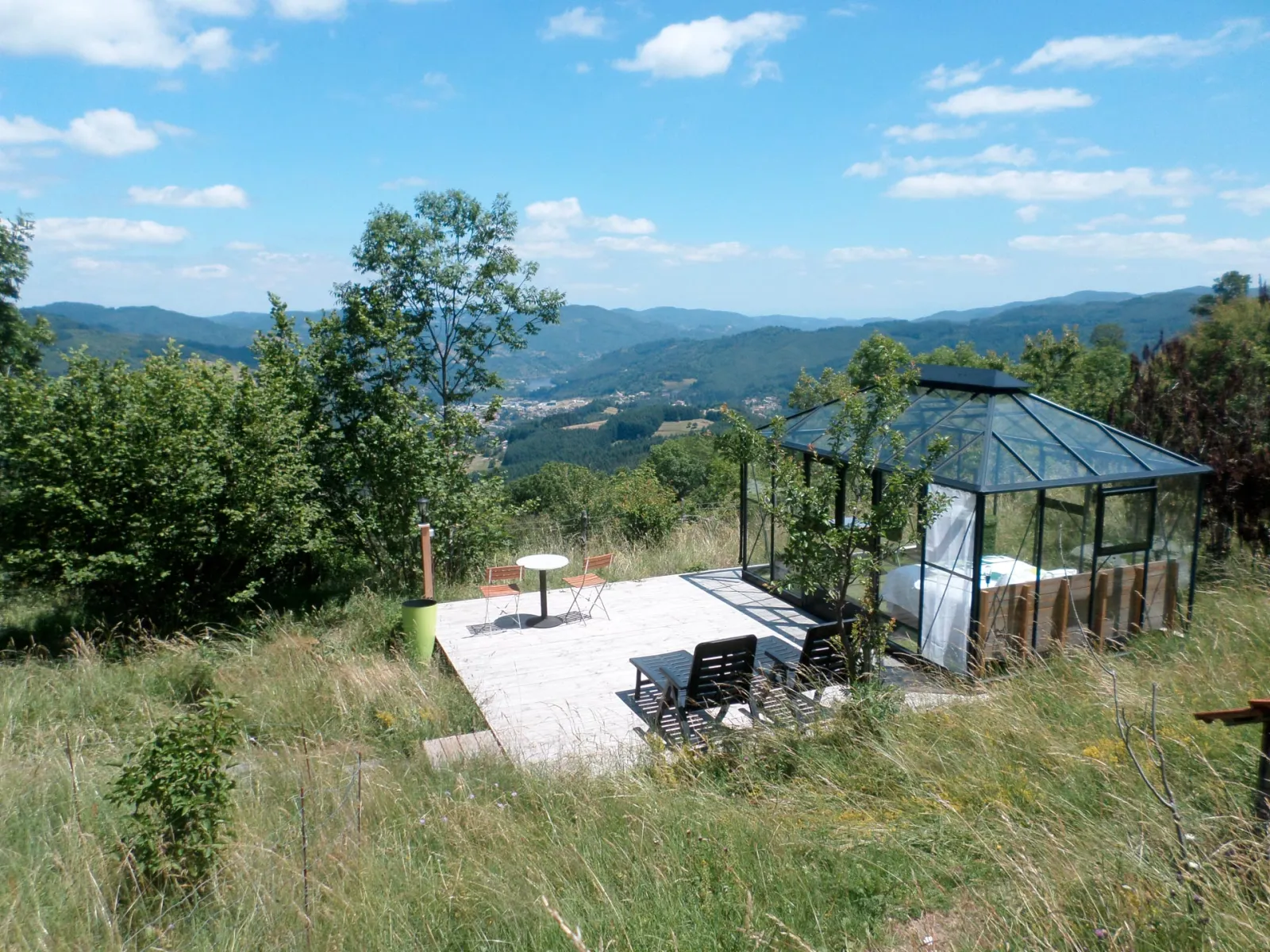 Le Pavillon Prairie à Jaunac, photo 4