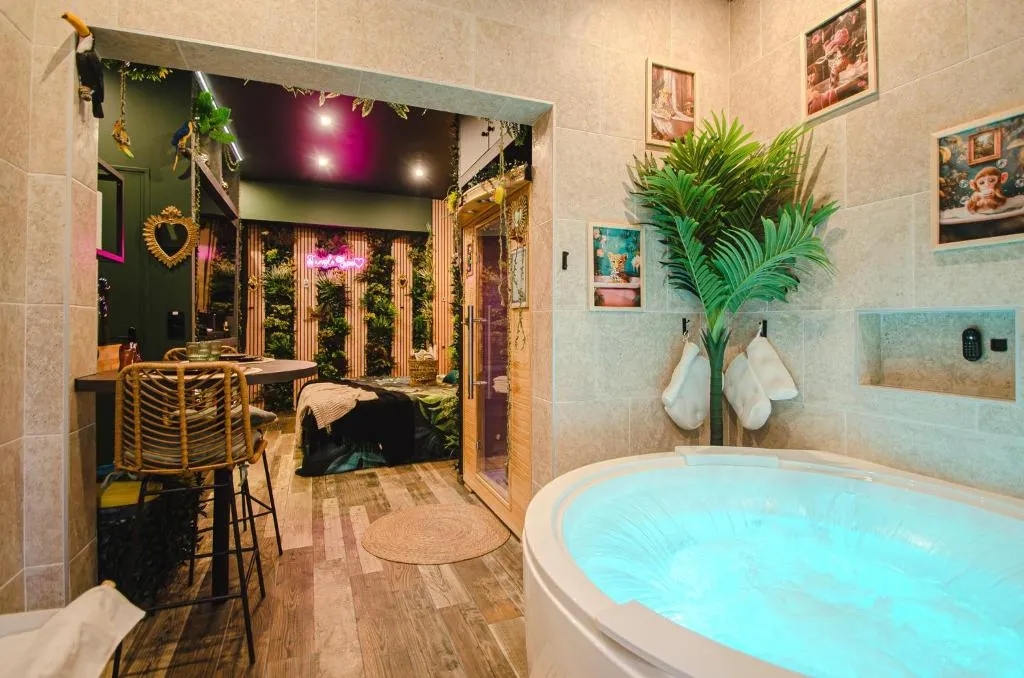 Suite Jungle Spa à Château-Thierry, photo 3