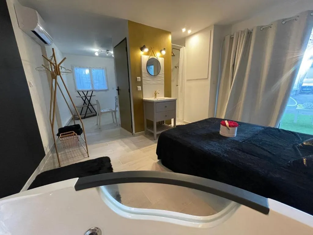 Studio M à Pézenas, photo 2
