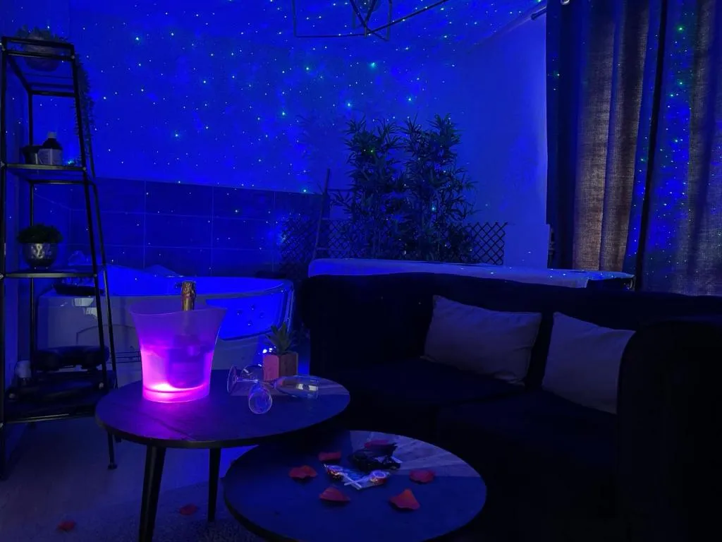 Suite Sweet Angel, suite avec spa à Bruz