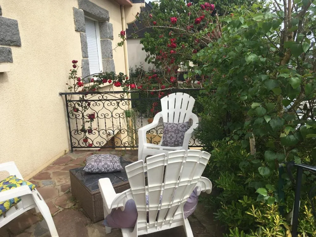 Studio Balnéo Paisible à Vezin-le-Coquet, photo 6