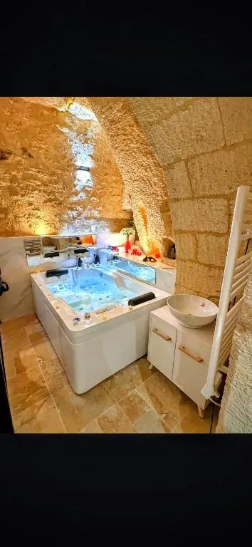 Le Secret des Profondeurs, love room à Gennes-Val-de-Loire