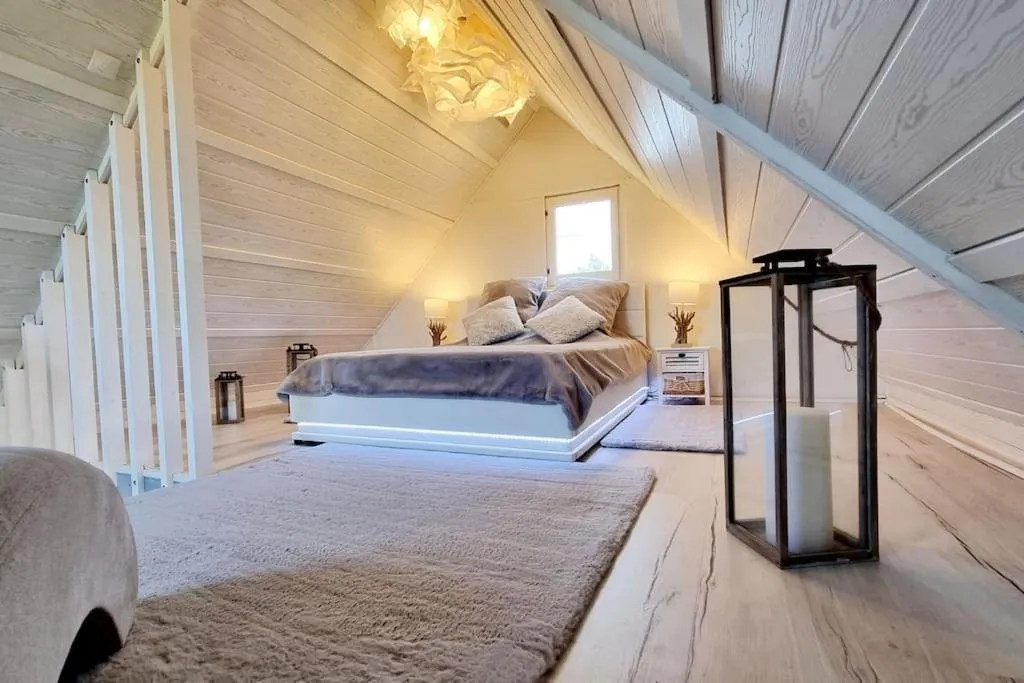 Chalet O bulles d'Agon, suite avec spa à Agon-Coutainville